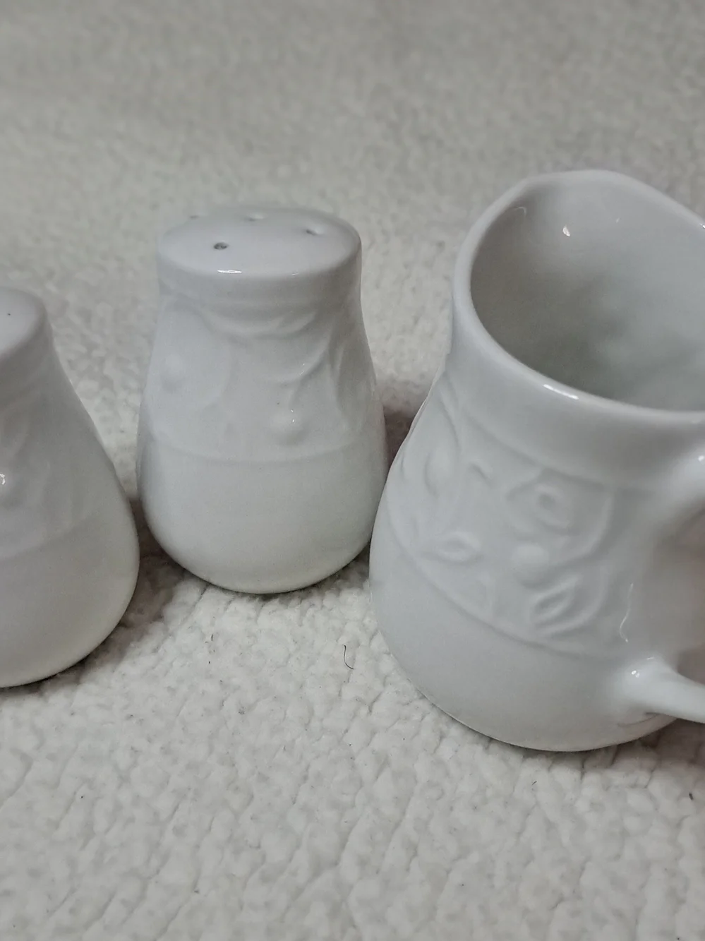 White Ceramic Salt and Pepper Shaker and Creamer Set - Elegant Floral Design